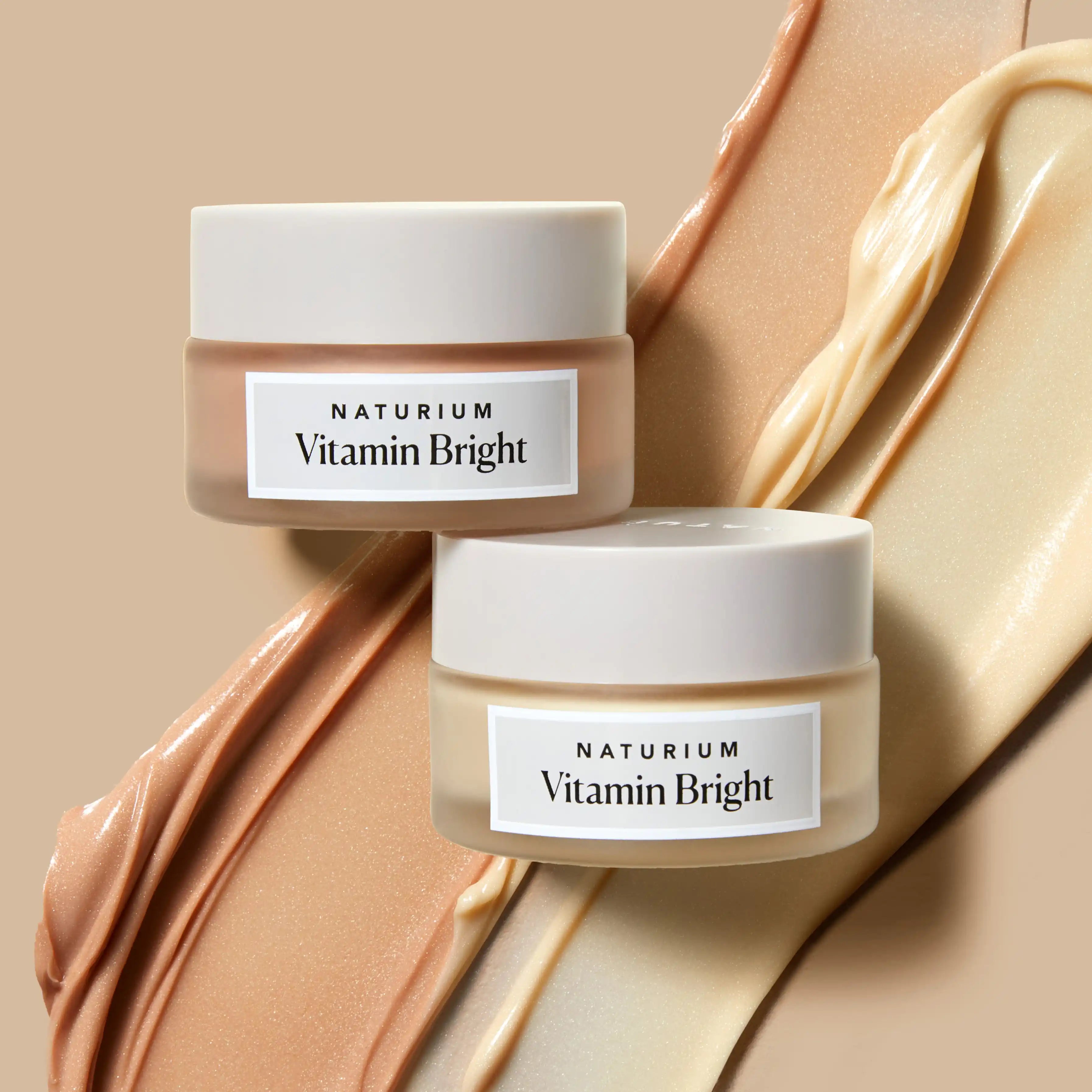 vitamin-bright-illuminating-eye-cream-z4 HR-vitaminbright_5215_revised_crop_358f212b-4c02-447b-a020-3fcecfbd39c5.webp