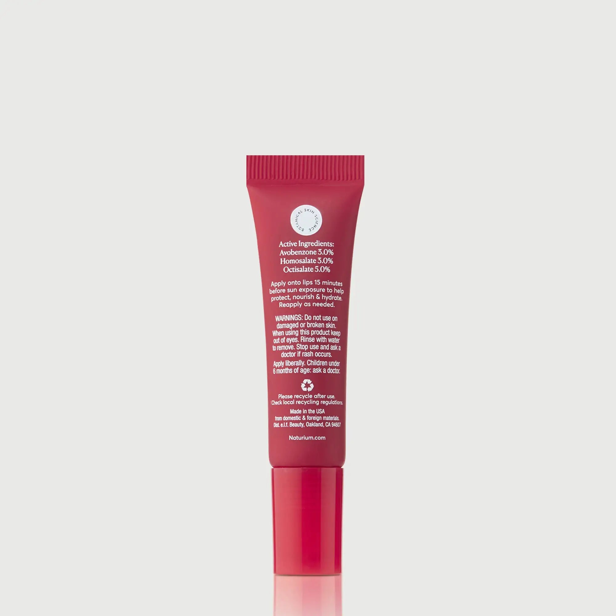 phyto-glow-lip-balm-spf-45-oasis-w9 NATR-10125_PhytoGlow_SPF_Oasis_primary_capon_back_bonebkgd_1.webp