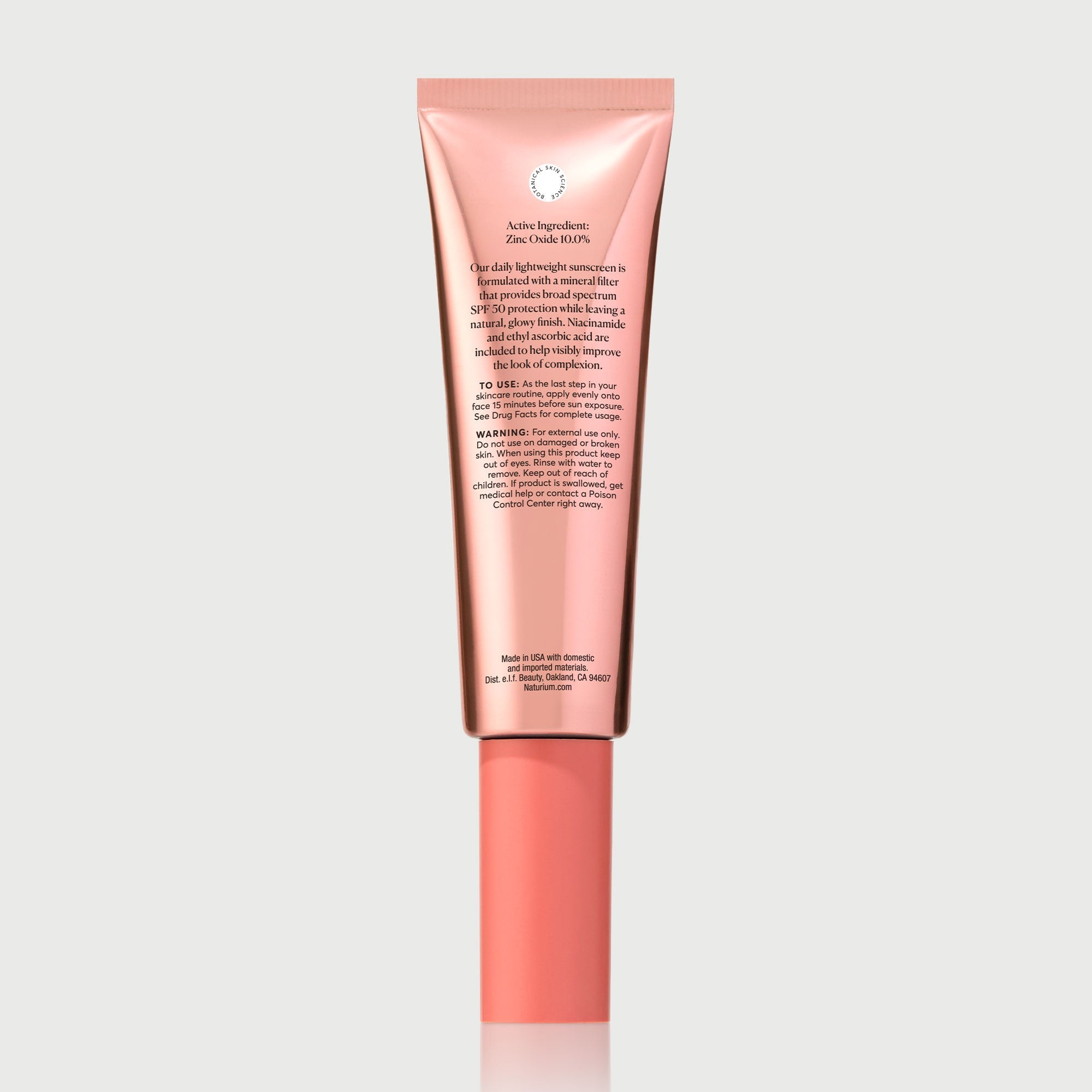 dew-glow-moisturizer-mineral-spf-50-i6 NATR-10163_Dew-Glow-Moisturizer-Mineral-SPF_back_capon-bonebkgd_a99e231e-ca92-4014-addb-f1e7b794e9ab.jpg