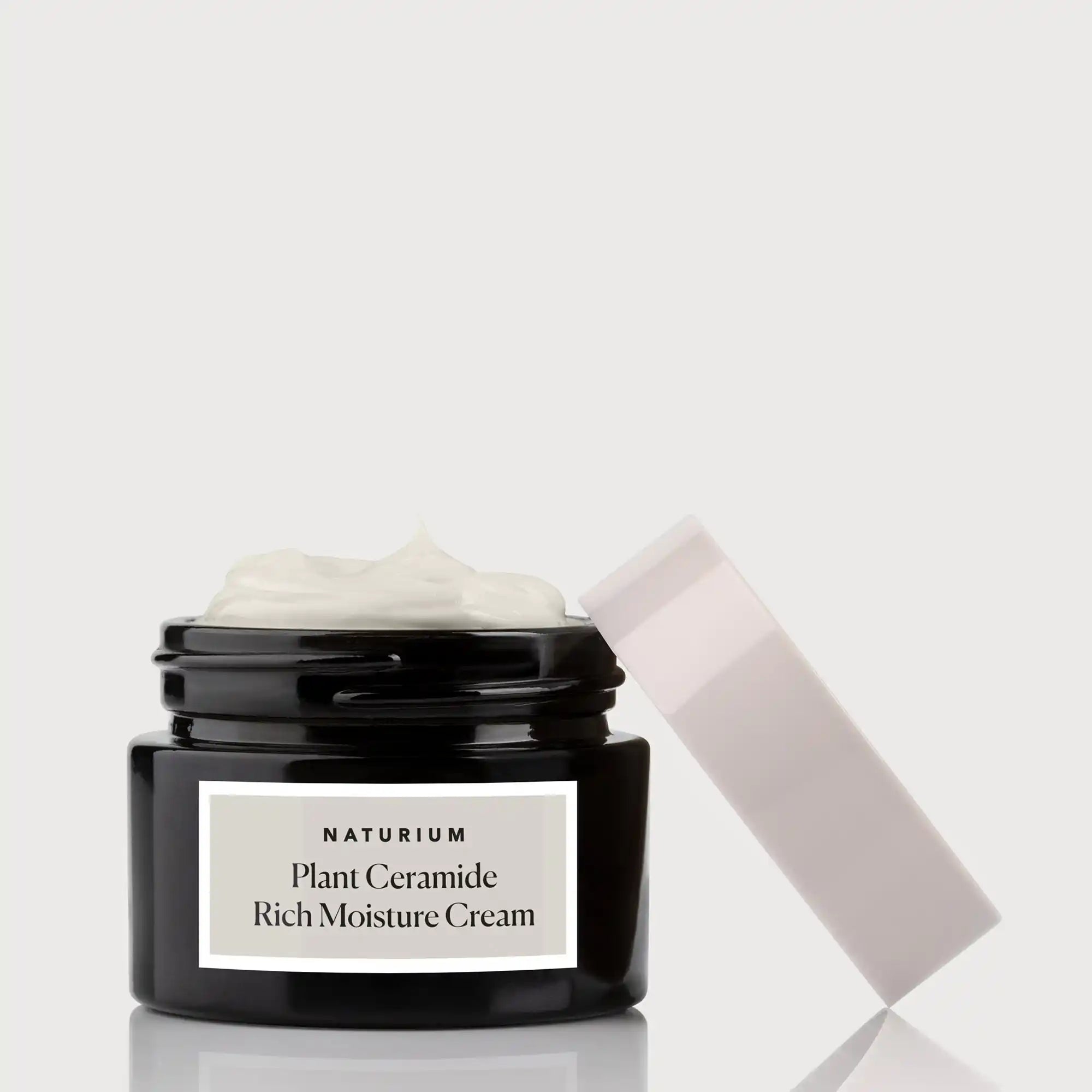 plant-ceramide-rich-moisture-cream-j7 NATR_Catalog_PCRM-Cream-CapOff.webp