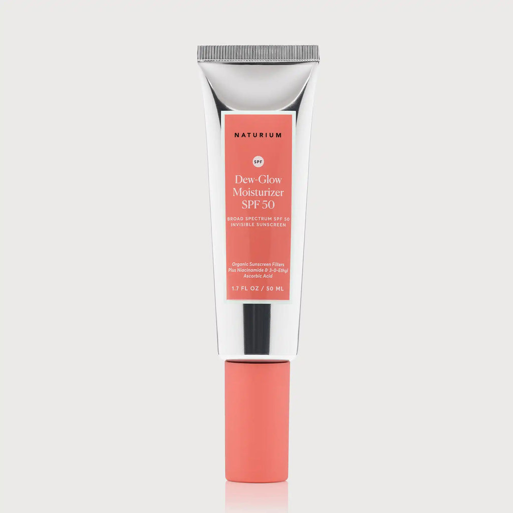 dew-glow-moisturizer-spf-50-u7 NATR_DewGlow_SPF50_Front_CapOn_bonebkgd.webp